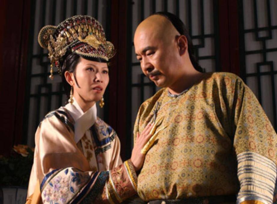 南書房最新圖集，家的溫馨與友情的色彩展現(xiàn)